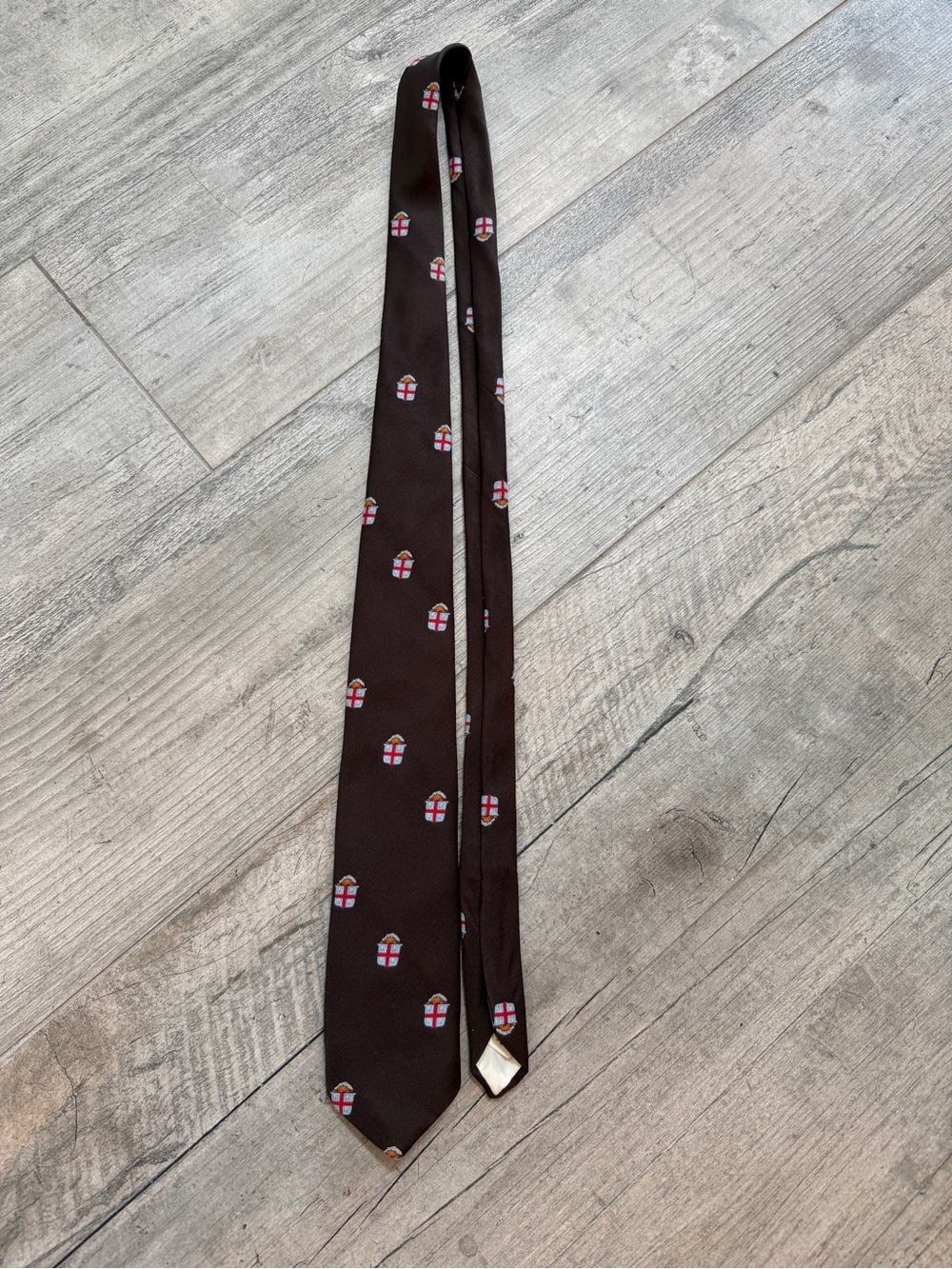 Brown University Vintage Classic Brown Men's/Father/Dad Tie w/Subtle Crest Motif